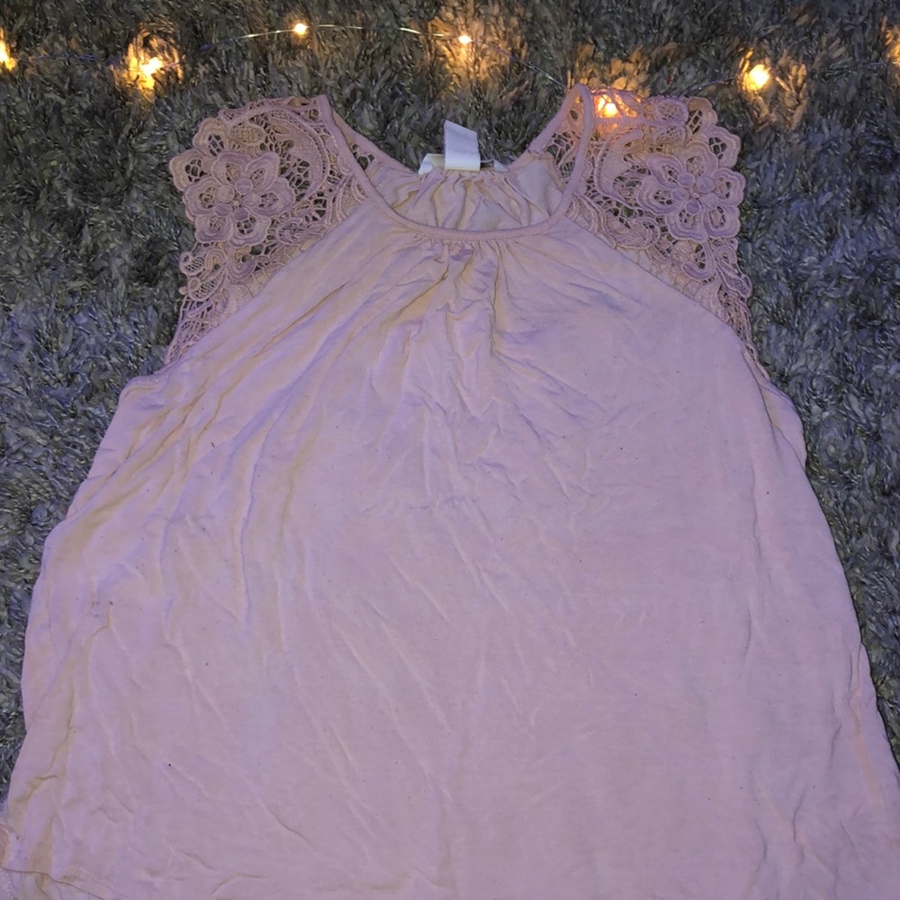 Lace Shoulder light flowy top